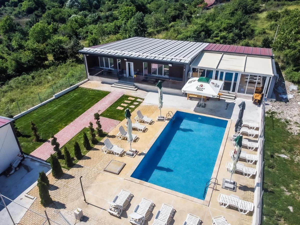 Стаи За Гости Dream Kurdzhali ภายนอก รูปภาพ